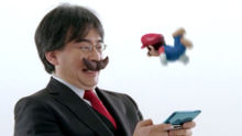 观看任天堂的 Reggie Fils-Aime 在游戏奖上悼念岩田聪